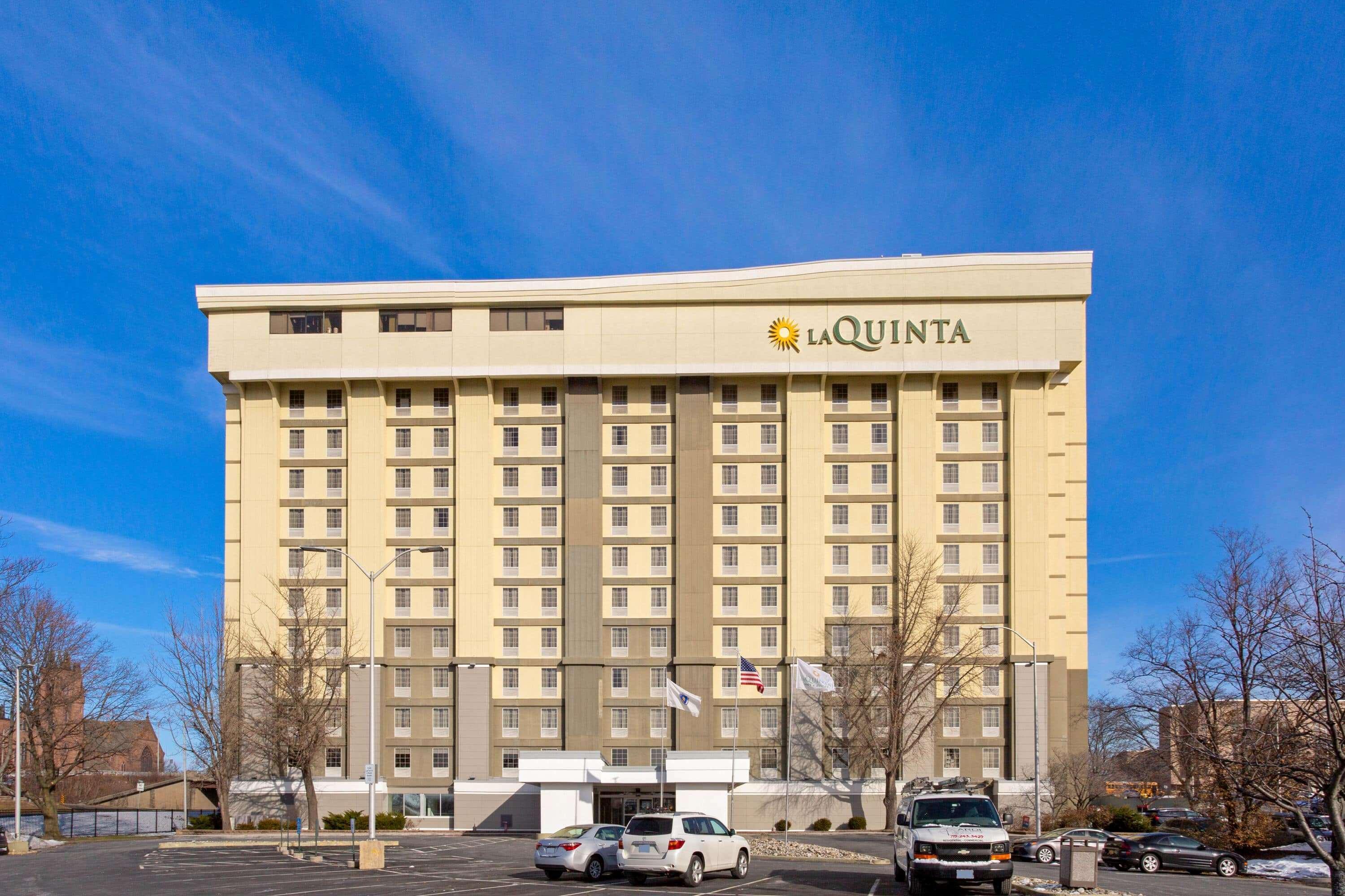 Готель La Quinta By Wyndham Спрингфілд Екстер'єр фото